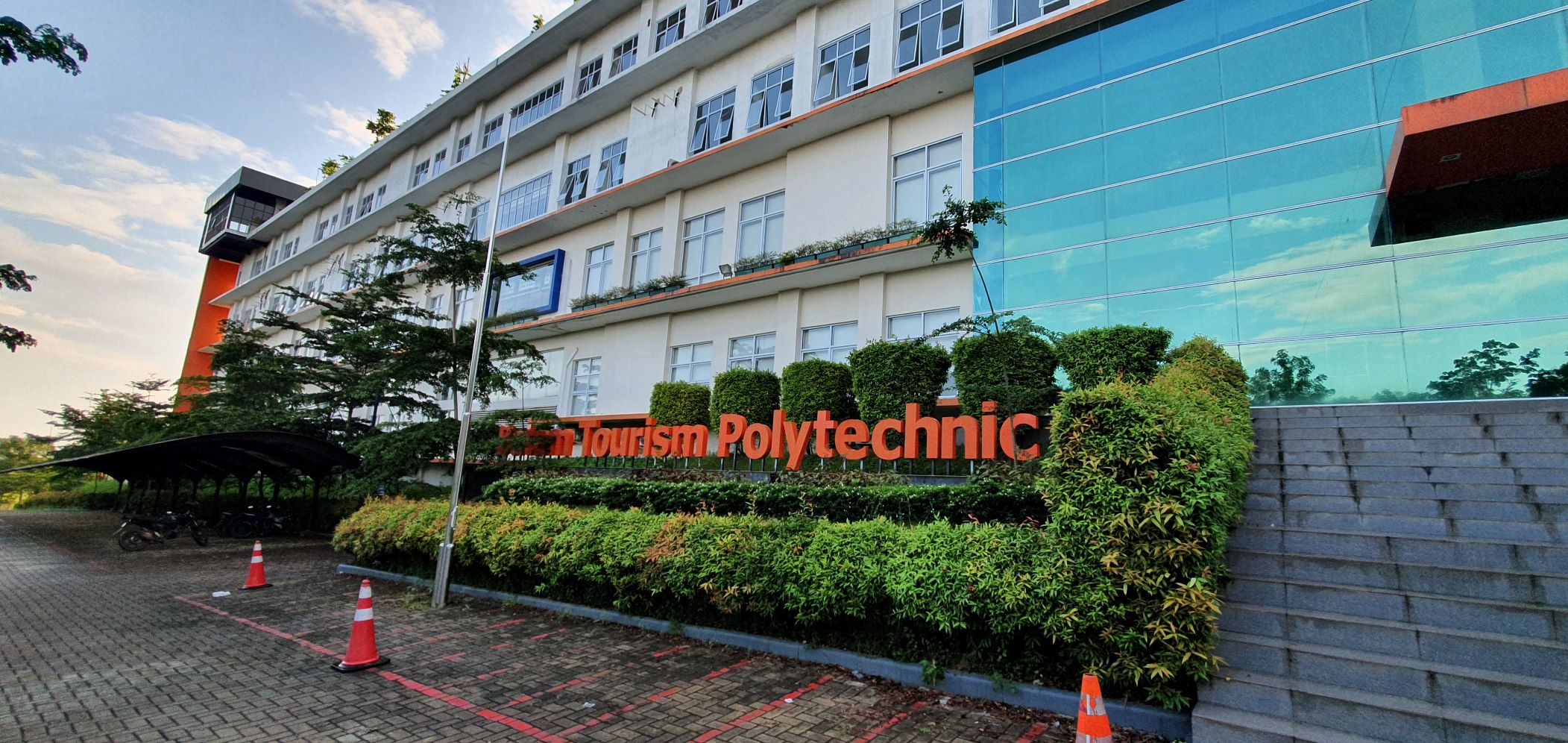 BATAM TOURISM POLYTECHNIC